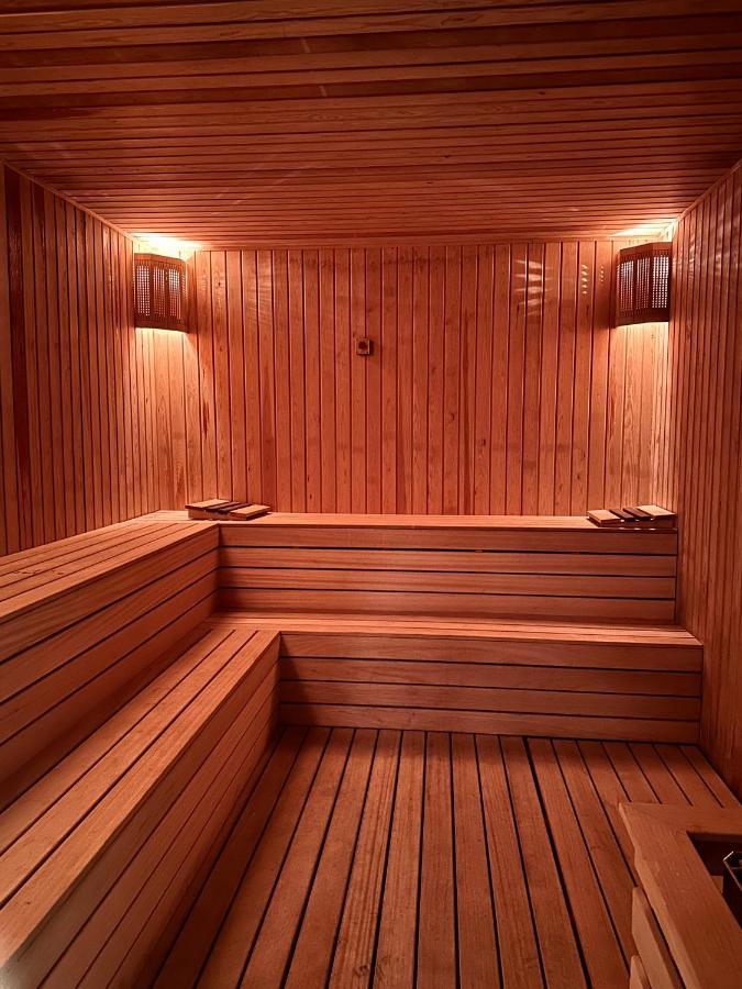 Royal Kate Spa Included, 32Nd Floor Skopje Exterior foto