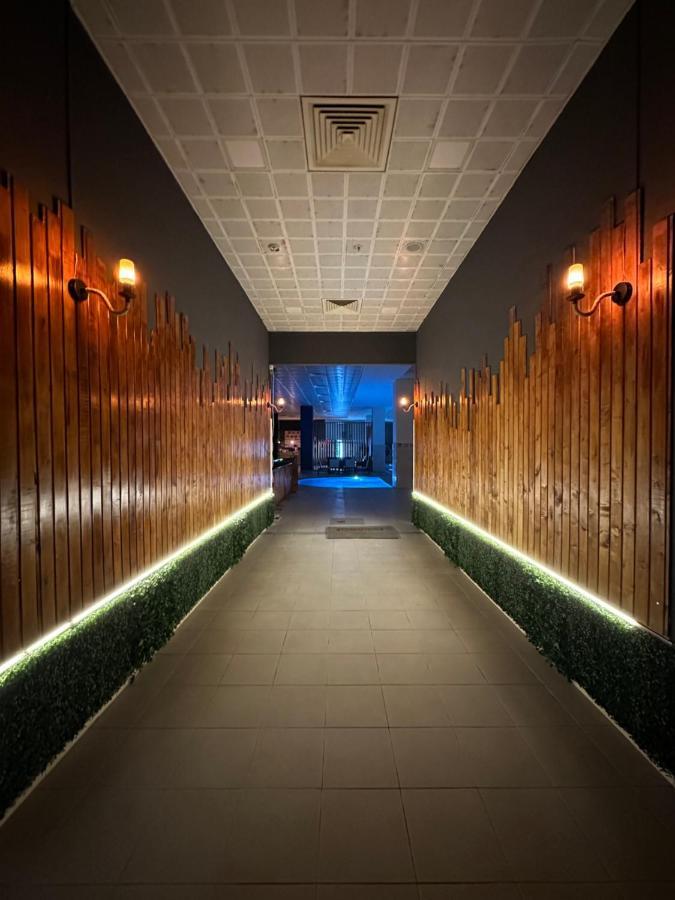 Royal Kate Spa Included, 32Nd Floor Skopje Exterior foto